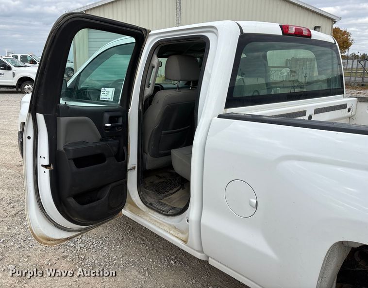 image for item ED2344 2015 Chevrolet Silverado 1500 Double Cab pickup truck