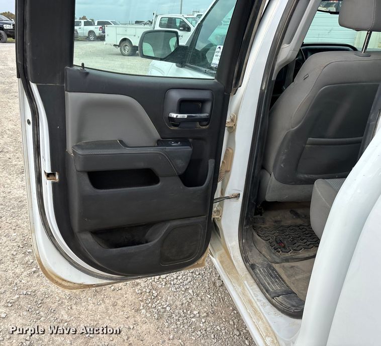 image for item ED2344 2015 Chevrolet Silverado 1500 Double Cab pickup truck