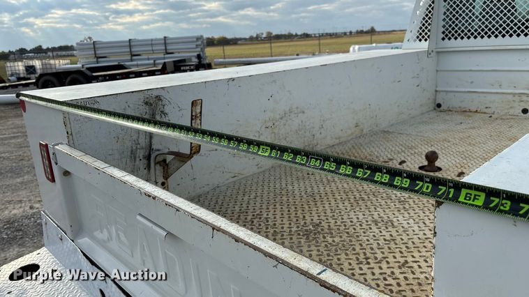 image for item ED2350 2016 Ford F350 Super Duty utility bed pickup truck