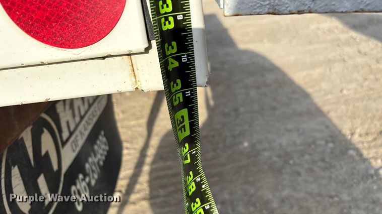 image for item ED2350 2016 Ford F350 Super Duty utility bed pickup truck