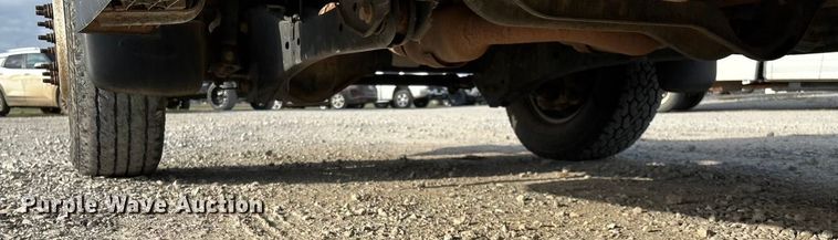 image for item ED2350 2016 Ford F350 Super Duty utility bed pickup truck