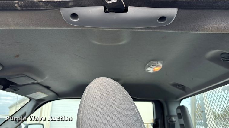 image for item ED2350 2016 Ford F350 Super Duty utility bed pickup truck