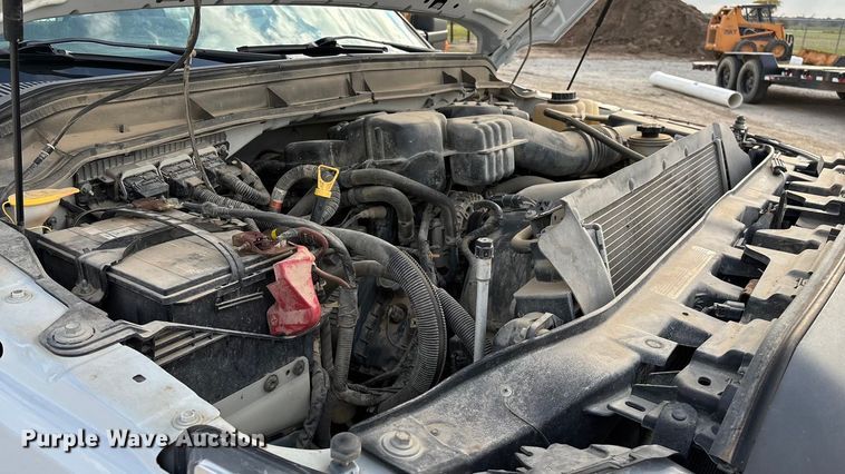 image for item ED2350 2016 Ford F350 Super Duty utility bed pickup truck