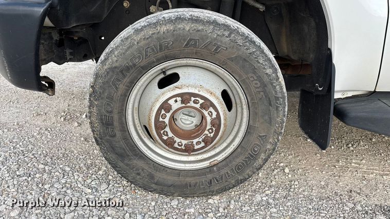 image for item ED2350 2016 Ford F350 Super Duty utility bed pickup truck