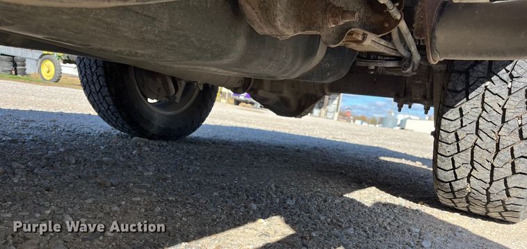 image for item ED2361 2012 Ford F150 XL SuperCrew pickup truck