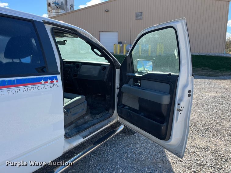 image for item ED2361 2012 Ford F150 XL SuperCrew pickup truck