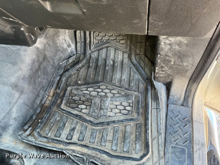 image for item ED2361 2012 Ford F150 XL SuperCrew pickup truck