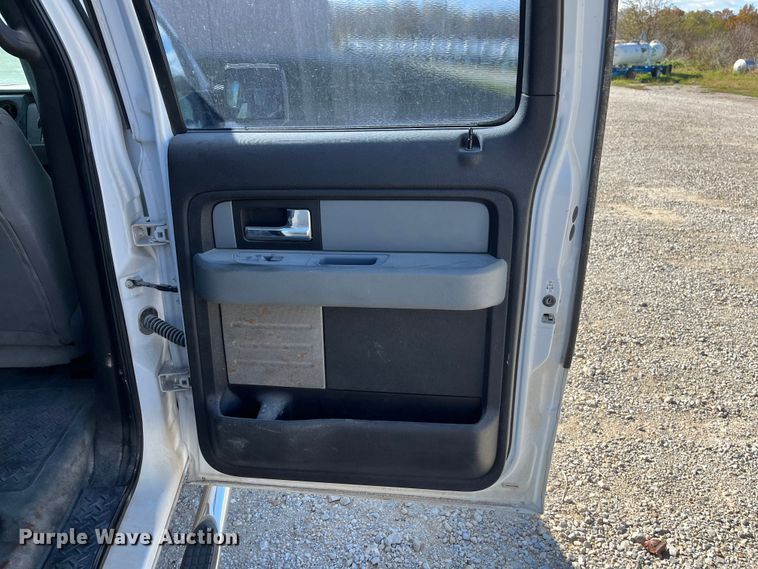 image for item ED2361 2012 Ford F150 XL SuperCrew pickup truck