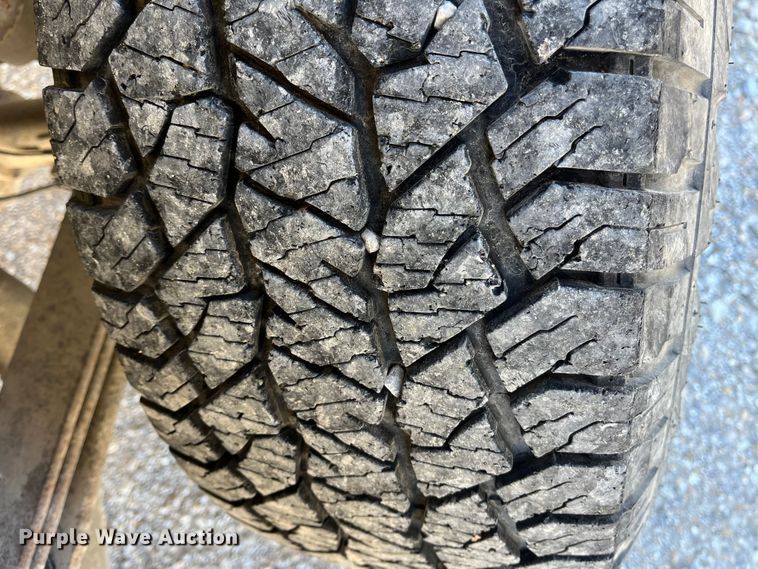 image for item ED2361 2012 Ford F150 XL SuperCrew pickup truck