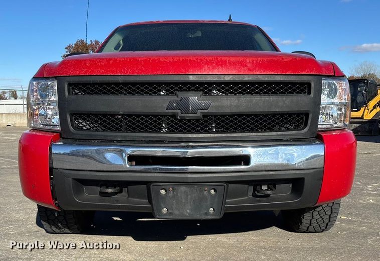 image for item ED2365 2009 Chevrolet Silverado Ext. Cab pickup truck
