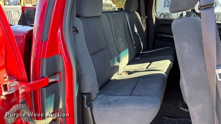 image for item ED2365 2009 Chevrolet Silverado Ext. Cab pickup truck
