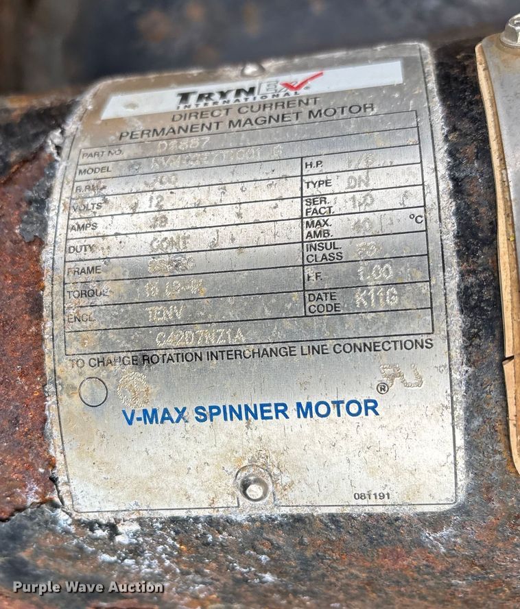 image for item ED2368 SnowEx Vmaxx 9300 spreader