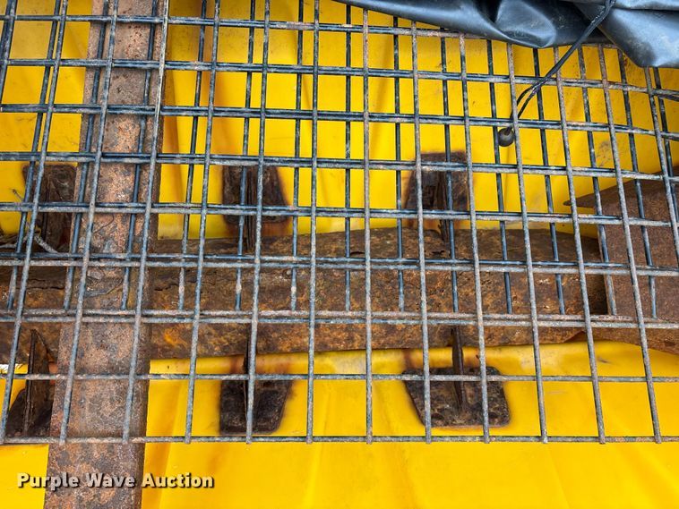 image for item ED2368 SnowEx Vmaxx 9300 spreader