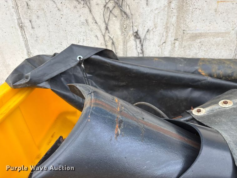 image for item ED2368 SnowEx Vmaxx 9300 spreader