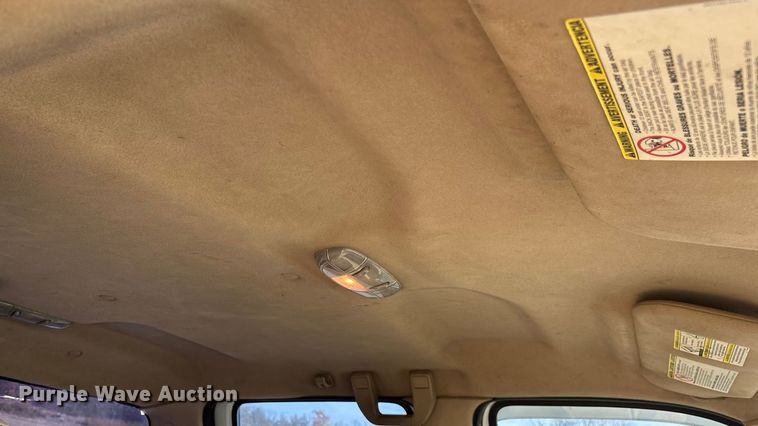 image for item ED2375 2009 Ford F350 Super Duty  Crew Cab utility bed pickup truck