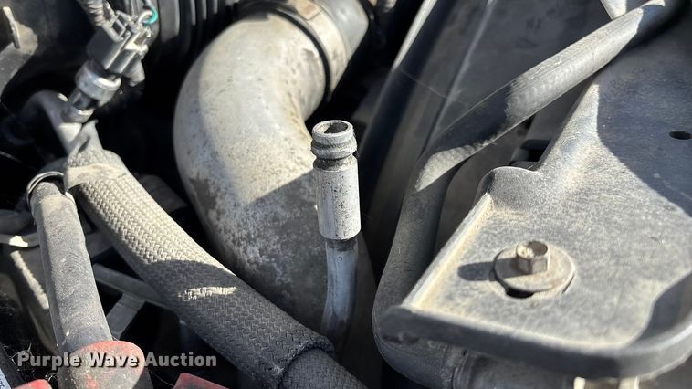 image for item ED2375 2009 Ford F350 Super Duty  Crew Cab utility bed pickup truck