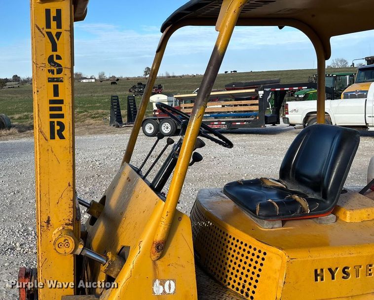 image for item ED2377 Hyster forklift