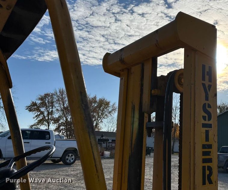 image for item ED2377 Hyster forklift