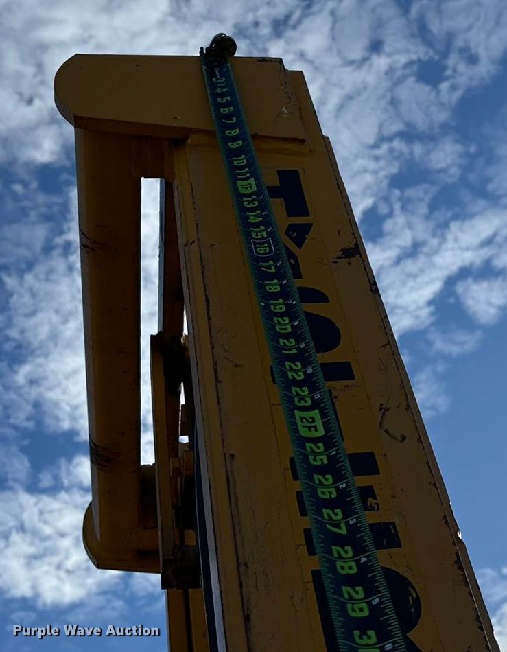 image for item ED2377 Hyster forklift