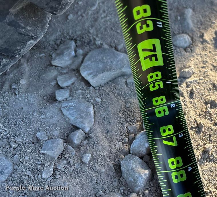 image for item ED2377 Hyster forklift