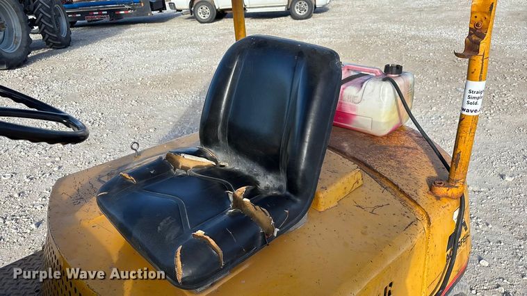 image for item ED2377 Hyster forklift