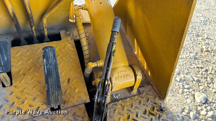 image for item ED2377 Hyster forklift