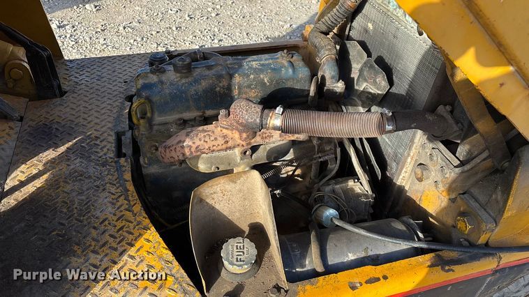 image for item ED2377 Hyster forklift