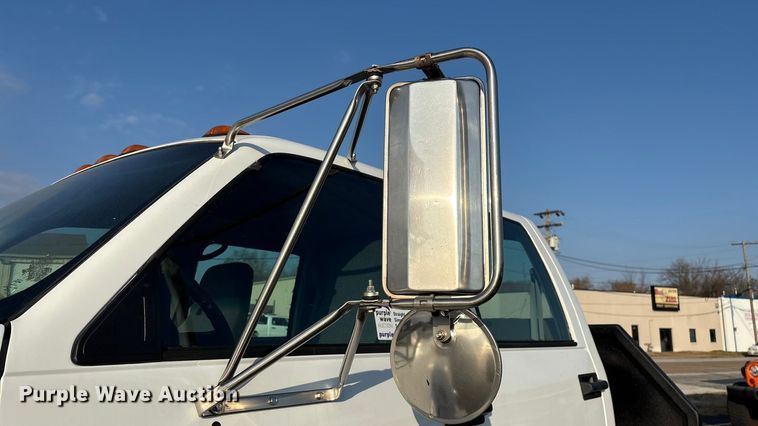 image for item ED2398 1997 GMC C6500 Crew Cab flatbed truck