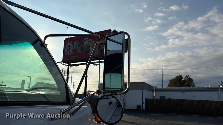 image for item ED2398 1997 GMC C6500 Crew Cab flatbed truck