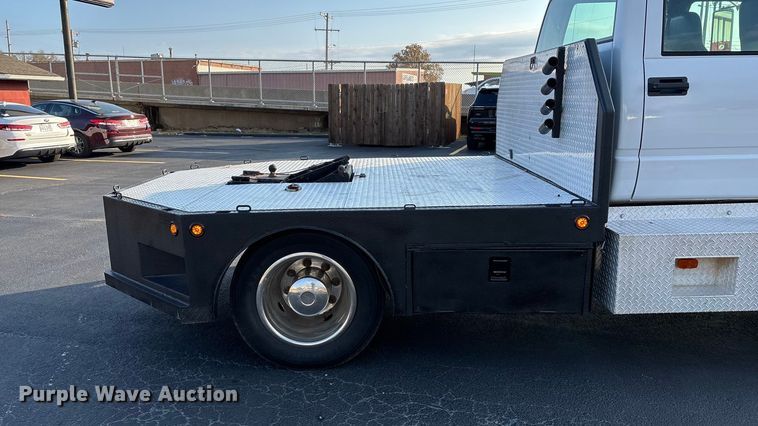 image for item ED2398 1997 GMC C6500 Crew Cab flatbed truck
