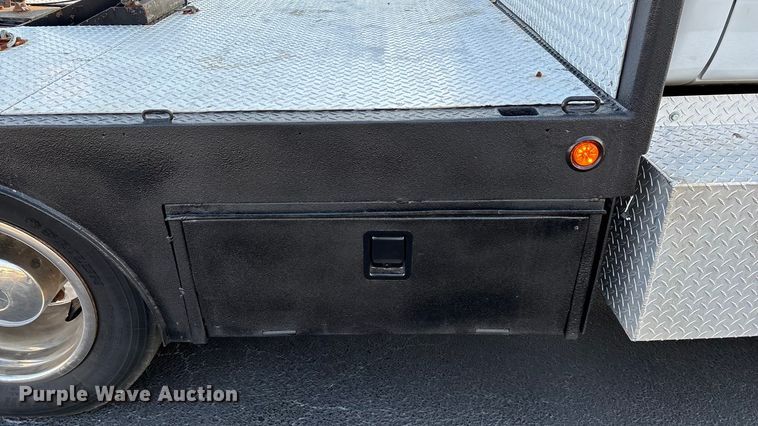 image for item ED2398 1997 GMC C6500 Crew Cab flatbed truck