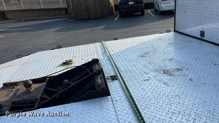 image for item ED2398 1997 GMC C6500 Crew Cab flatbed truck