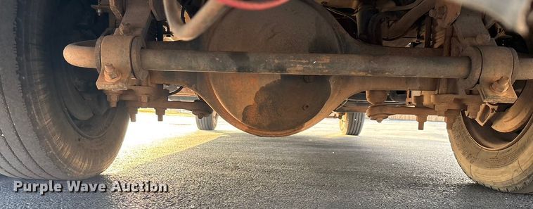 image for item ED2398 1997 GMC C6500 Crew Cab flatbed truck