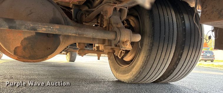 image for item ED2398 1997 GMC C6500 Crew Cab flatbed truck