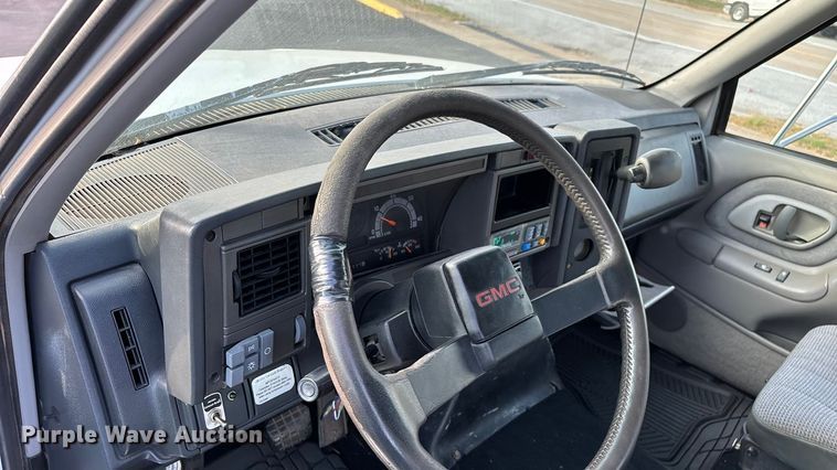 image for item ED2398 1997 GMC C6500 Crew Cab flatbed truck