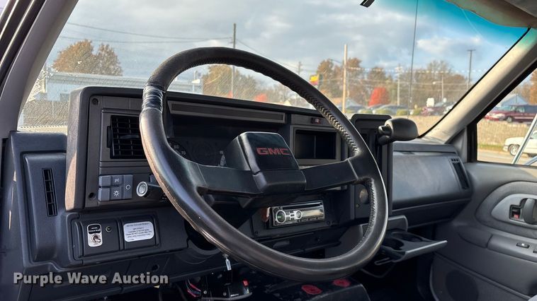 image for item ED2398 1997 GMC C6500 Crew Cab flatbed truck