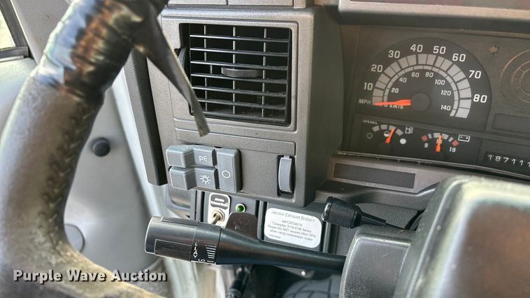 image for item ED2398 1997 GMC C6500 Crew Cab flatbed truck