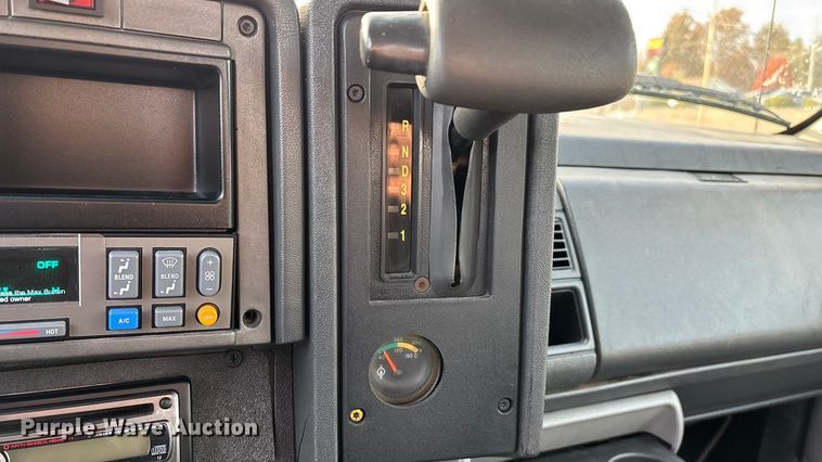 image for item ED2398 1997 GMC C6500 Crew Cab flatbed truck