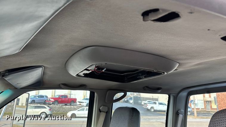 image for item ED2398 1997 GMC C6500 Crew Cab flatbed truck