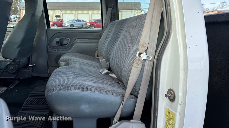 image for item ED2398 1997 GMC C6500 Crew Cab flatbed truck