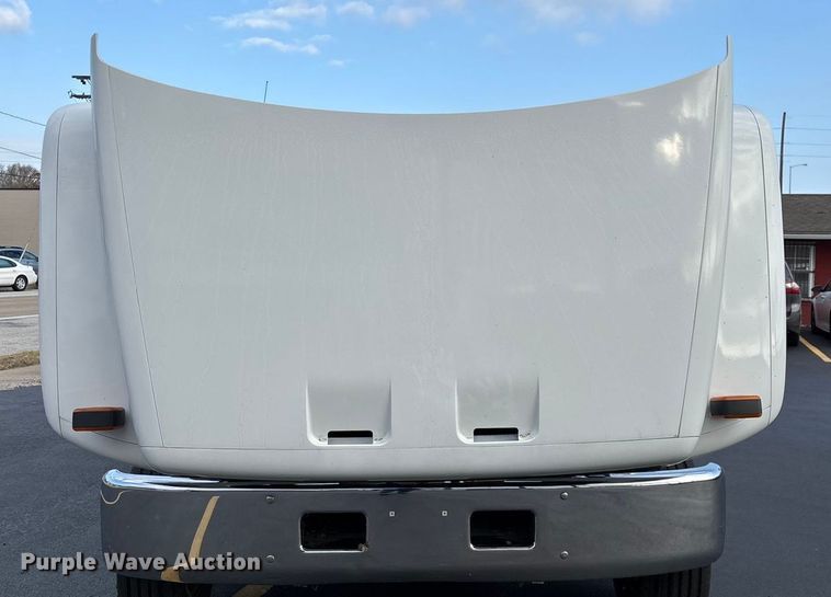 image for item ED2398 1997 GMC C6500 Crew Cab flatbed truck