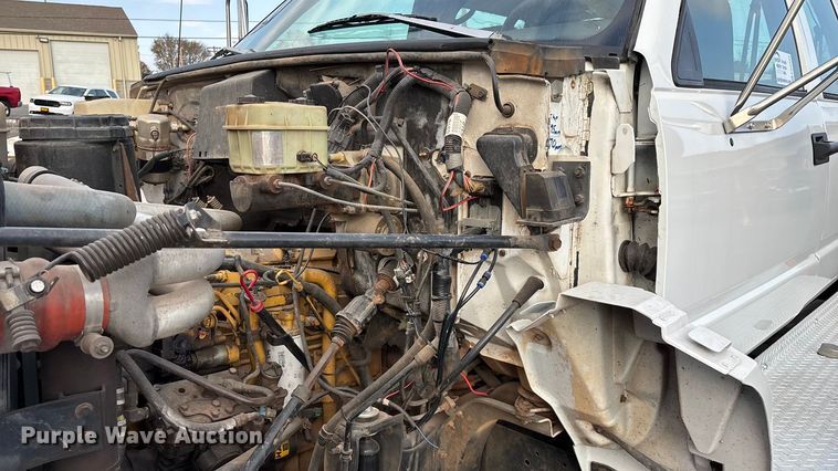 image for item ED2398 1997 GMC C6500 Crew Cab flatbed truck