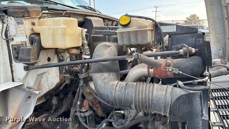 image for item ED2398 1997 GMC C6500 Crew Cab flatbed truck