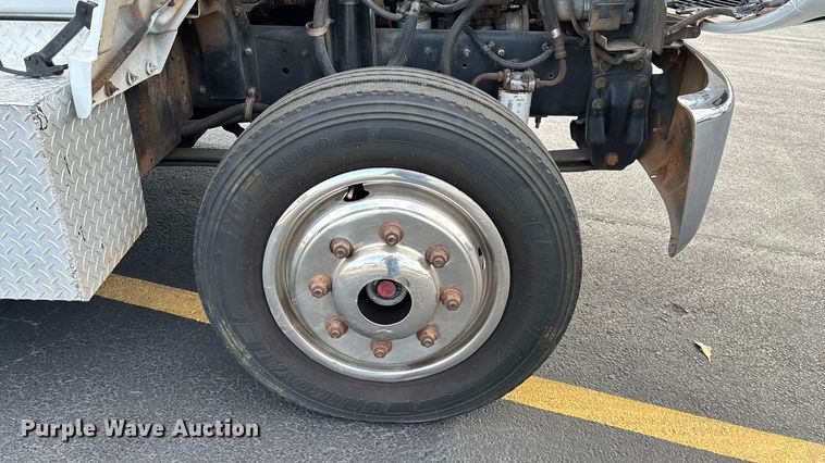 image for item ED2398 1997 GMC C6500 Crew Cab flatbed truck