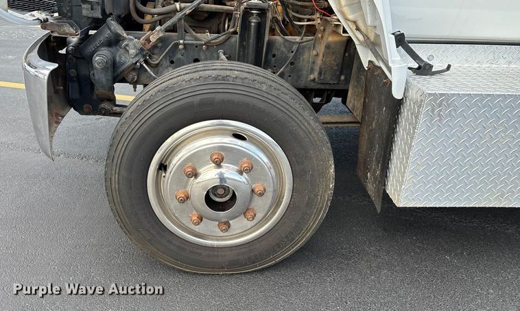 image for item ED2398 1997 GMC C6500 Crew Cab flatbed truck