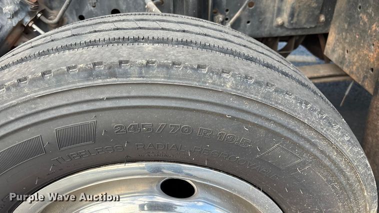 image for item ED2398 1997 GMC C6500 Crew Cab flatbed truck