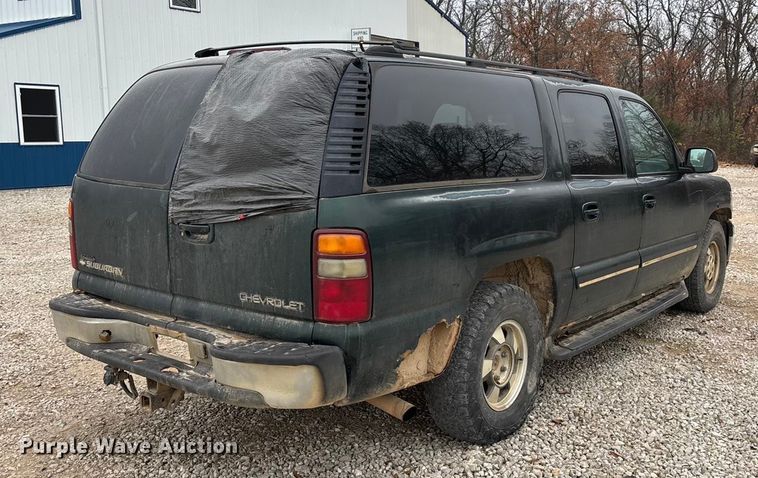 image for item ED2404 2001 Chevrolet Suburban 1500 SUV
