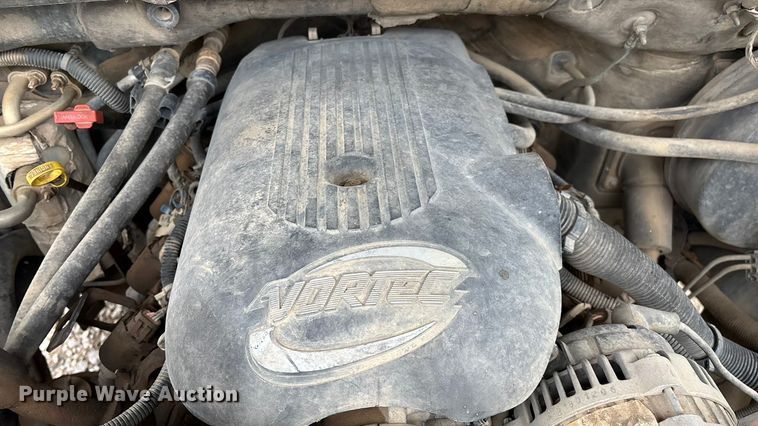 image for item ED2404 2001 Chevrolet Suburban 1500 SUV