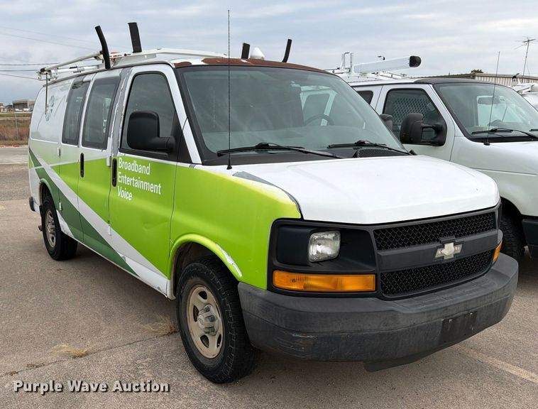 image for item ED5033 2007 Chevrolet Express 1500 van
