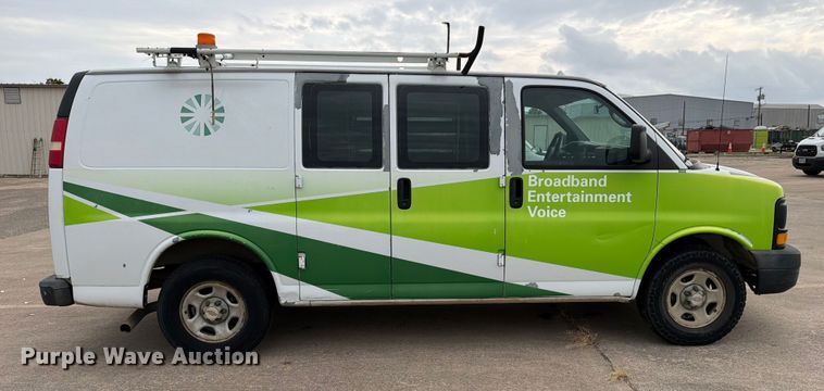image for item ED5033 2007 Chevrolet Express 1500 van